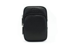 Umhängetasche Torge in der Farbe schwarz in Frontansicht