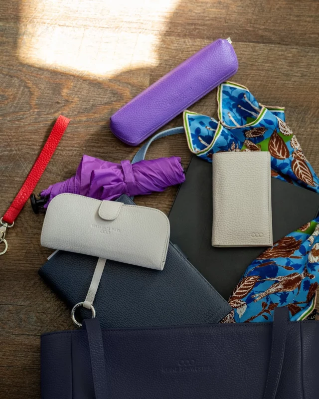 Welche Essential dürfen in eurer Tasche nicht fehlen? ✨👜

#taschenliebe #keineschwester #InstaStyle #Baglovers #Accessoryoftheday #HandbagGoals #HighEndBags #instabag #frühling #springvibes