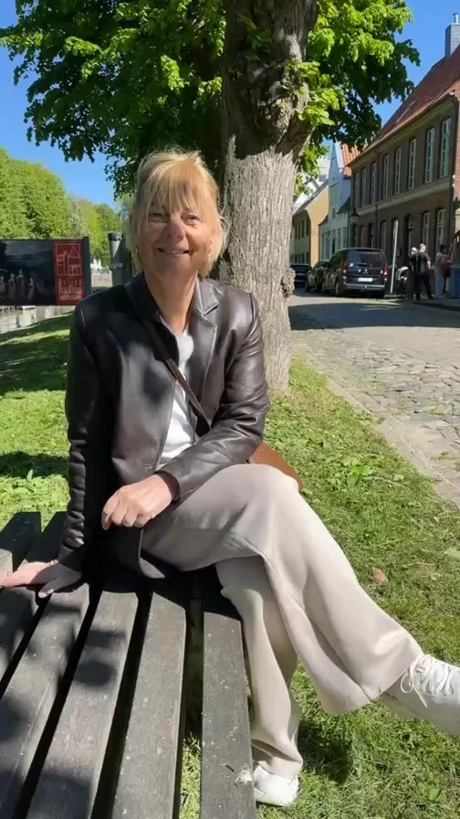 Feedback vom Lookbook-Shooting Tag 1
🛍️

Was würdet ihr morgen gerne vom Shooting sehen/hören??

#lookbook #outfitinspiration #summerbags